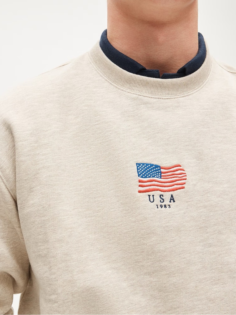 J. CREW '83 fleece sweatshirt with flag embroidery Heather Ecru Size M $98 CR210 - Picture 4 of 9